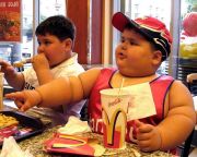 A kisgyerek bélflórája előjelezheti a későbbi elhízás kockázatát