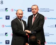 Putyin és Erdogan avatta fel a Török Áramlat utolsó tengeri szakaszát