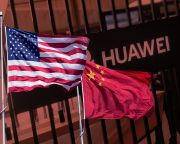 A Huawei visszautasítja az ellene felhozott amerikai nemzetbiztonsági vádakat