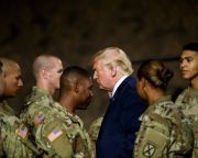 Az Egyesült Államok megkezdi katonái kivonását Afganisztánból is