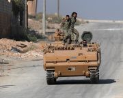 A kurd erők megkezdték a visszavonulást a szíriai-török határtól