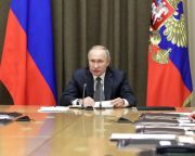 Putyin: veszélyt jelent Oroszországra a NATO bővítése