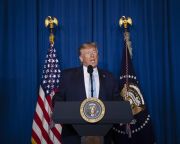 Trump csapássorozattal fenyegeti Iránt