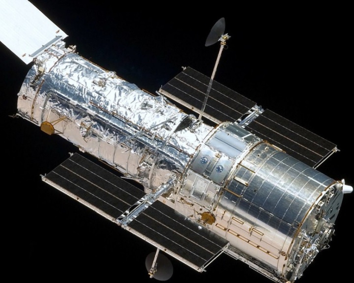 Folytathatja tudományos működését a Hubble űrteleszkóp
