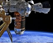 A Roszkoszmosz űrhajóst készít fel arra, hogy amerikai űrhajón jusson el az ISS-re