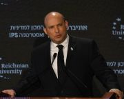 Bennett: Izrael nem vesz részt a megállapodásban Iránnal és nem köti az atomalku