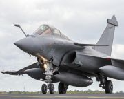 Az Egyesült Arab Emírségek francia Rafale szuperszonikus harci gépeket vásárol