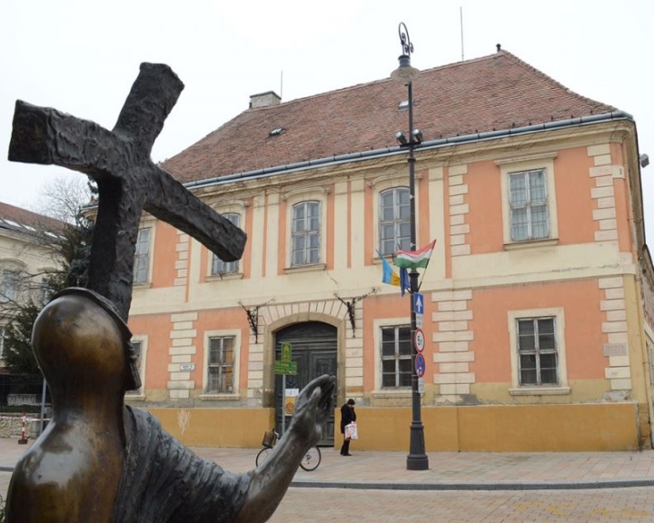 Megkezdődött a régészeti múzeum felújítása Pécsen