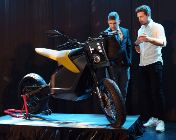 Magyar elektromos motorkerékpár terveit mutatták be