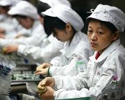 Már Kína is túl drága? Egyre magasabb bért követelnek a munkások