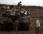 Izraeli fenyegetés a Golán-fennsíkra becsapódott lövedékek miatt