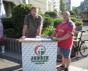Aláírást gyűjt a Jobbik a devizahitelesek megmentéséért