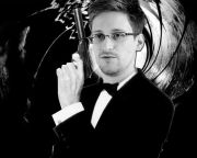 Snowden: a tömeges megfigyelés az emberi jogok megsértése