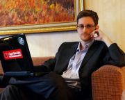  A Snowden által kiadott titkok segítették a terroristákat