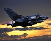 Iszlám Állam - Megkezdte a brit légierő a harci bevetéseket