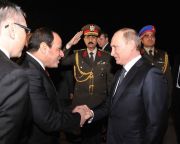 Egyiptomi látogatásra érkezett Vlagyimir Putyin