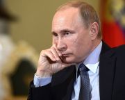 Putyin nemzetközi döntőbíróság elé viszi Ukrajnát