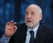 Joseph Stiglitz: nem kell a kínai gazdaság összeomlásától tartani