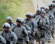 Az USA körbevenné Kínát: 8 bázist vesznek át a Fülöp-szigeteken