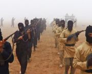 AP: 400 fegyverest képzett ki Európa ellen az ISIS