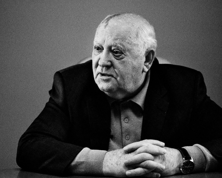 A nukleáris fegyverek és a háború betiltását sürgette Mihail Gorbacsov