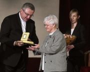 Tamás Gyuláné kapta a Szent Erzsébet rózsája-díjat