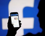 Bírsággal bírnák együttműködésre a Facebookot Németországban