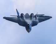 Sojgu: az új fegyverzetek biztosítják az Oroszország és a NATO közötti stratégiai paritást
