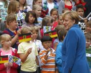 Macron, Merkel, May – gyermektelen vezetők irányítják a meddő Európát