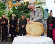  Magyarok kenyere - Új programelemekkel bővül a jótékonysági kezdeményezés