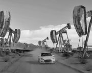 Nem fenyegeti az olajkeresletet az elektromos autók terjedése