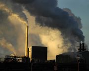 Kanadai kutatók megtalálták, miként lehet szén-dioxidból műanyagot készíteni