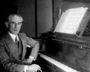  Ravel és Grieg művei szólnak a Pannon Filharmonikusok bérletzáró hangversenyén