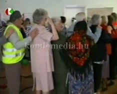 Farsang az idősek otthonában (Jusztingerné Hír Szilvia)