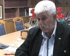 3 és fél milliárd forint támogatás érkezik a városba (Polics József)